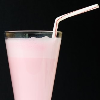 Cranberry marshmallow shake 