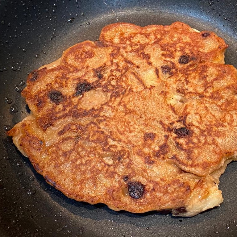 Banana Chocolate Chip Pancakes