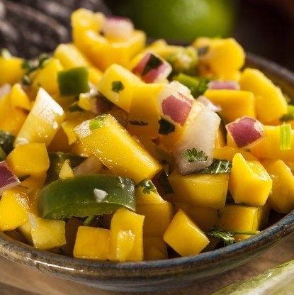 Avocado and mango salad 